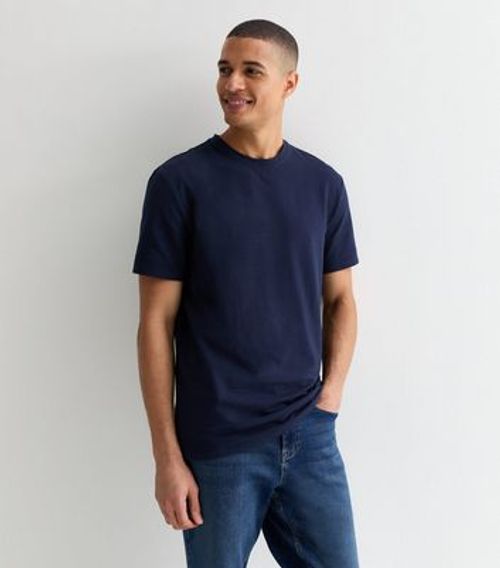 Men's Navy Textured Short...