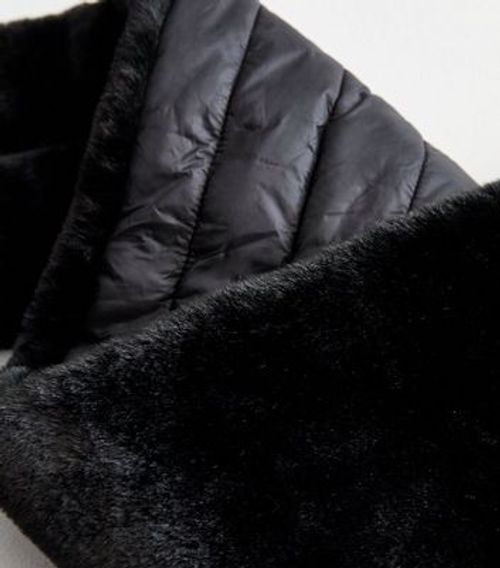 Black Faux Fur Shawl Scarf...