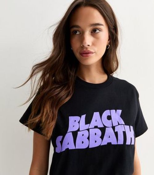 Black Oversized Black Sabbath...