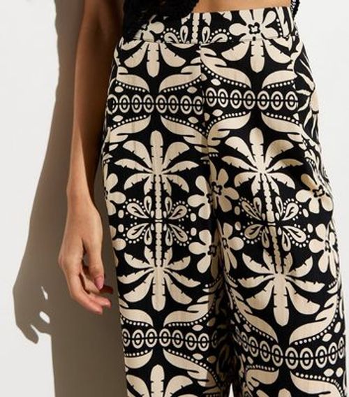 Black Palm-Print Cropped...