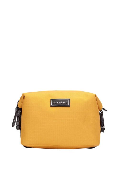 Consigned Ellis Wash Bag in...