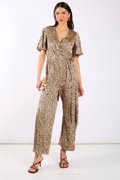 Needs No Label Women's...