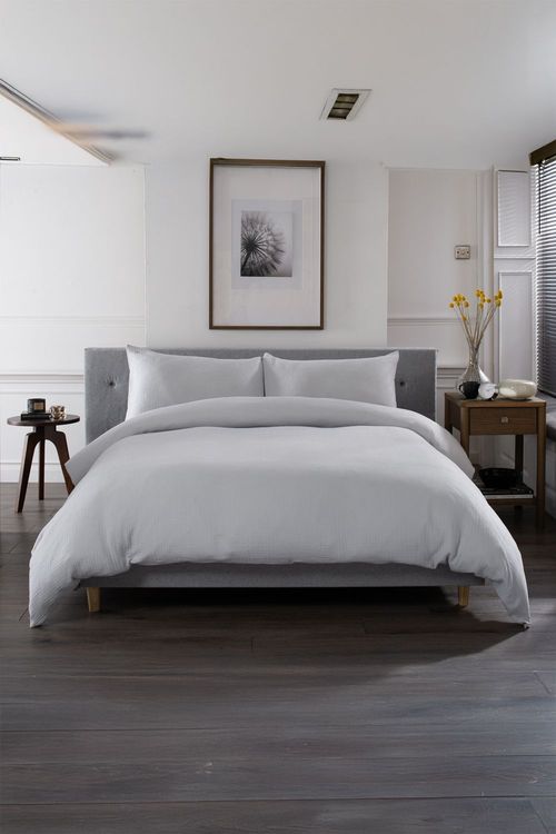 St Quentin 100% Cotton...