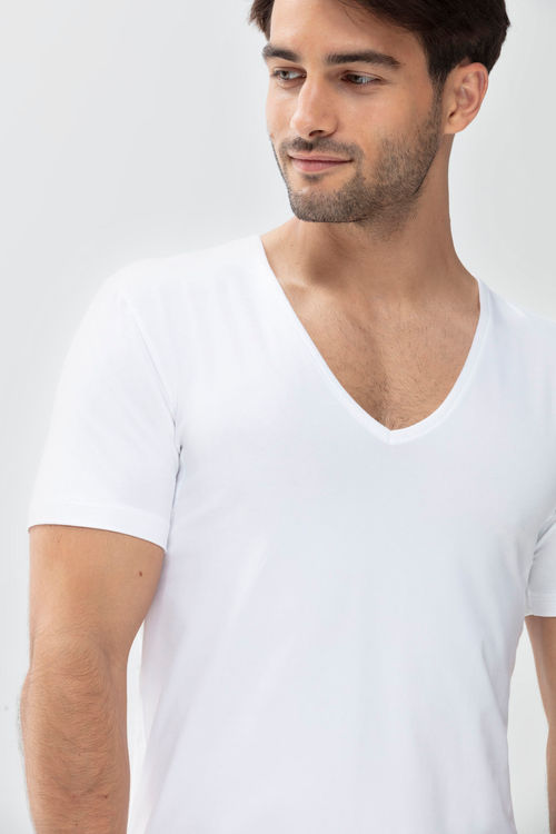 Das Drunterhemd - V-Neck...