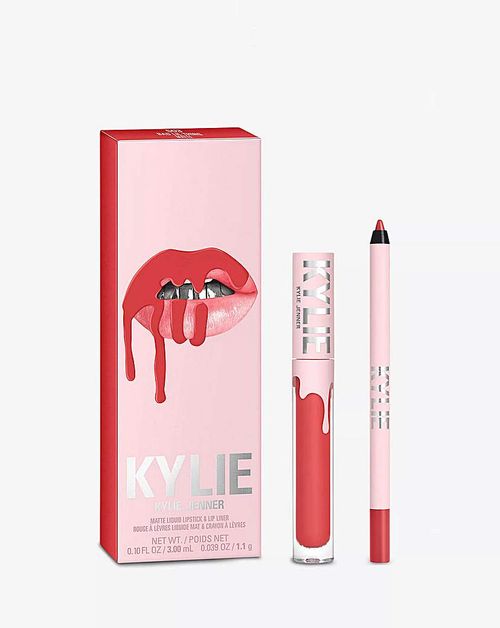 Kylie Cosmetics Matte Lip Kit...