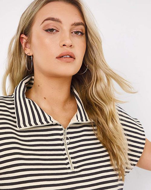 Sleeveless Stripe Sweatshirt