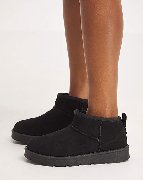 Lowcut Fleece Lined Boots...