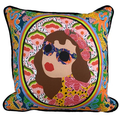 Funky Lady Cushion - Brown...