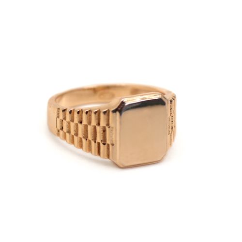 Rose Gold Men's Signet Rose...