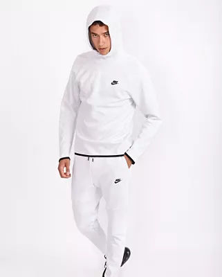 nike tech essentials hoodie