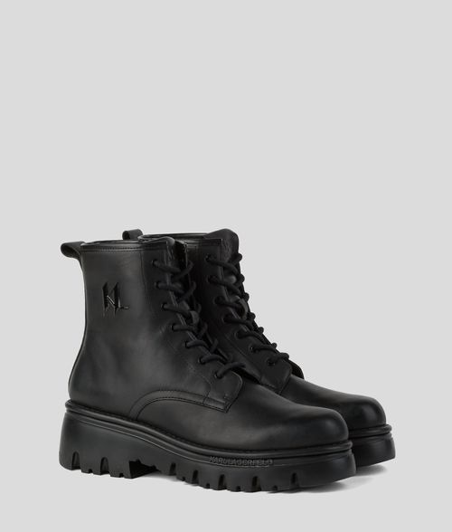 Karl Lagerfeld,...