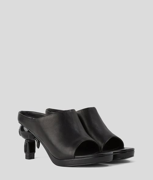Karl Lagerfeld,...