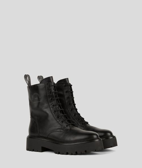 Karl Lagerfeld, Robuste...