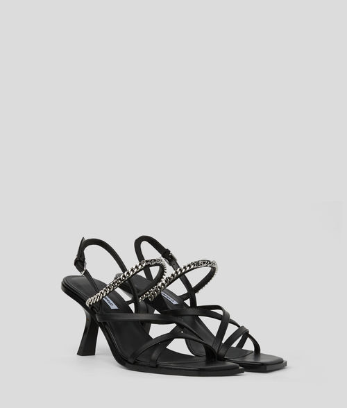 Karl Lagerfeld, Karmel Signia...