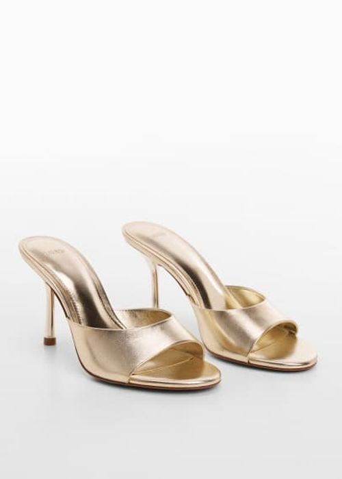 Heel non-structured sandals...