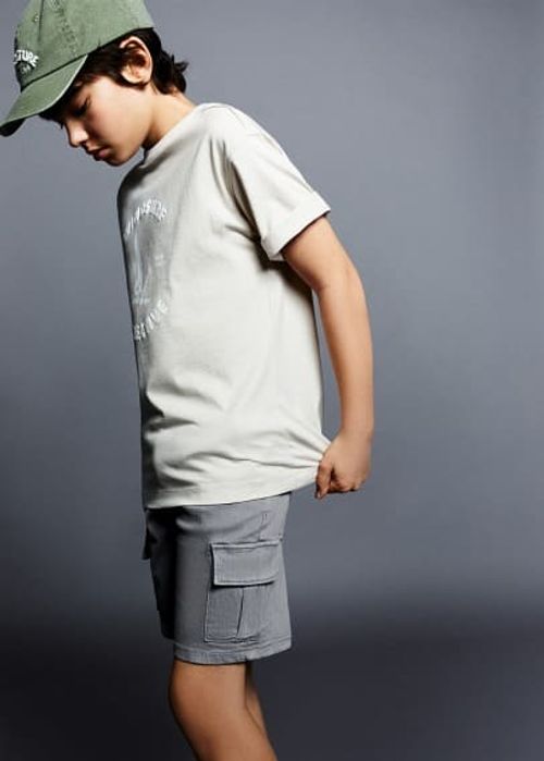 Cargo pockets Bermuda shorts...