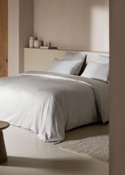 Satin duvet cover single bed...