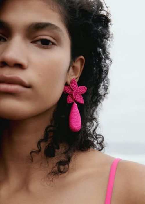 Flower pendant earrings pink...