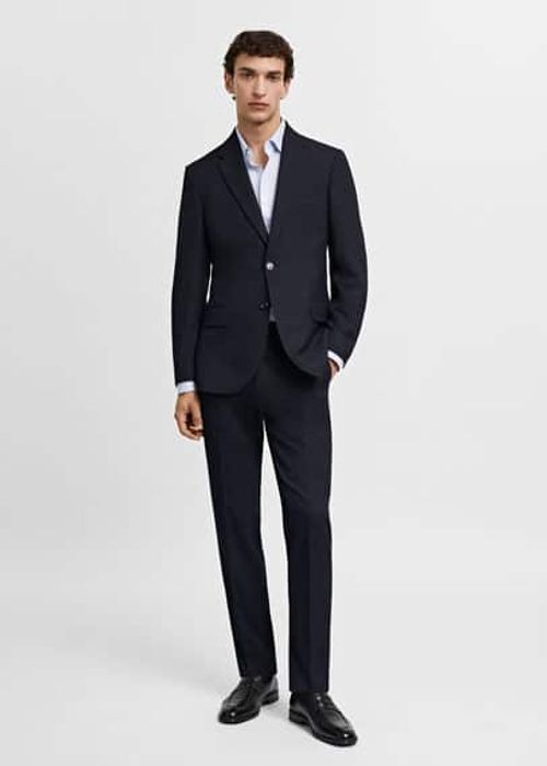 Stretch fabric slim-fit suit...