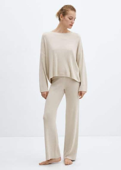 Straight knitted trousers...