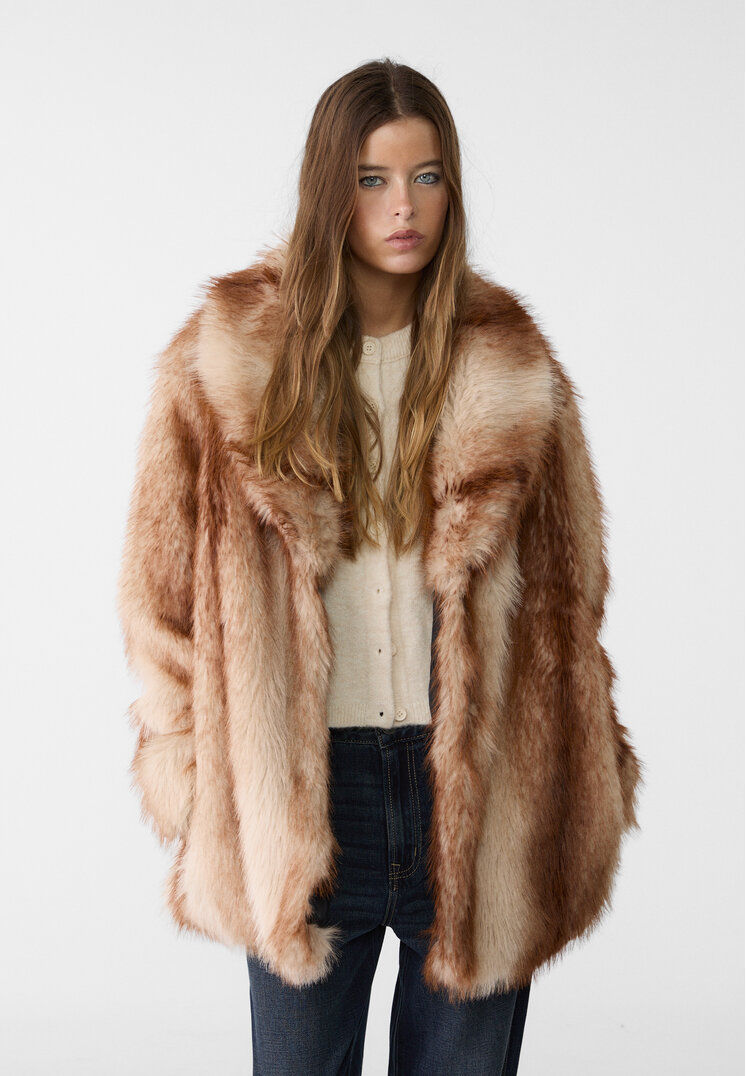 Faux fur stradivarius online