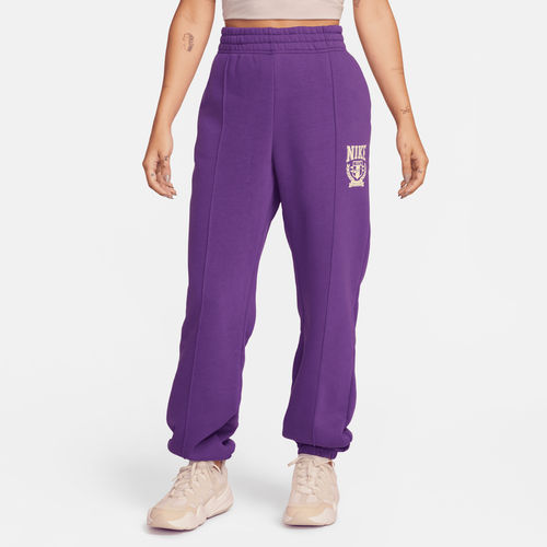 Nike Sportswear Women's...