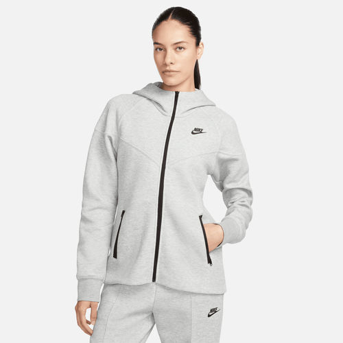 Nike Sportswear Tech Fleece...