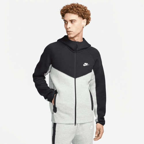 Nike Sportswear Tech Fleece...