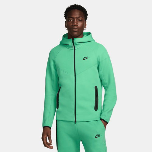 Nike Sportswear Tech Fleece...