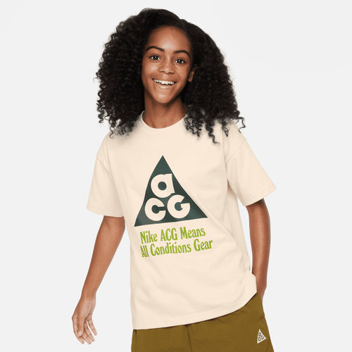 Nike ACG Older Kids' T-Shirt...