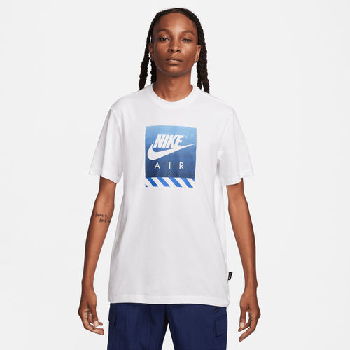 Nike Sportswear Men's T-Shirt...