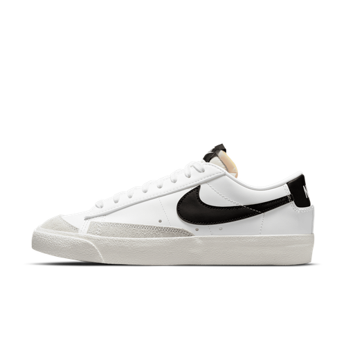 Nike Blazer Low '77 Women's...