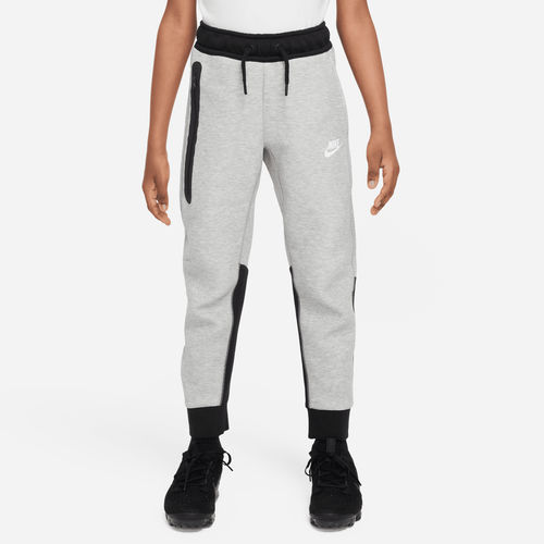 Nike Sportswear Tech Fleece...