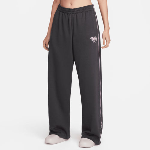 Nike Sportswear Women's...