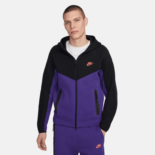 Nike Sportswear Tech Fleece...