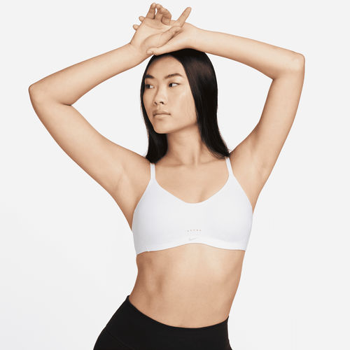 Boxing Day - Alate Minimalist Light-Support Padded Sports Bra