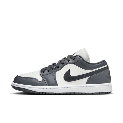 Air Jordan 1 Low Women's...