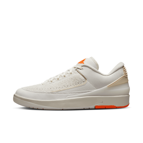 Air Jordan 2 Retro Low SP...