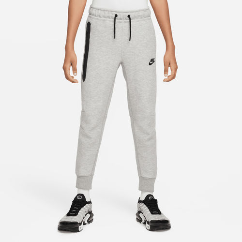 Nike Sportswear Tech Fleece...