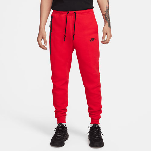 Nike Sportswear Tech Fleece...