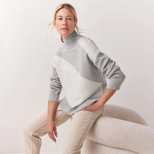 Asymmetric Colourblock Jumper...