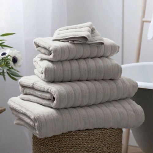 Hydrocotton Towels. The White...