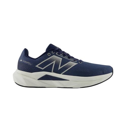 New Balance Fuelcell Propel...
