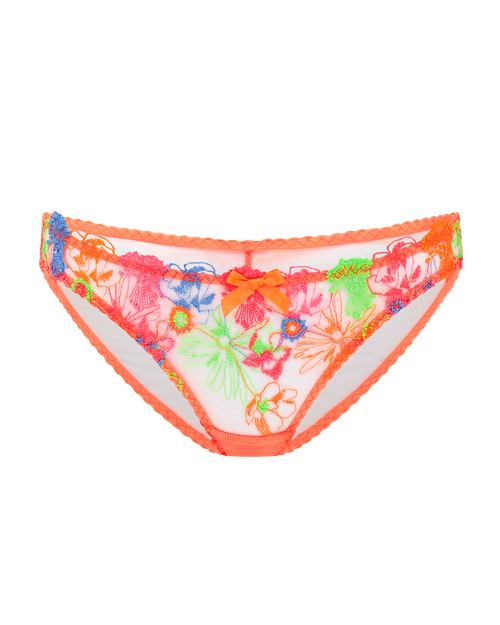 Zuri Full Brief