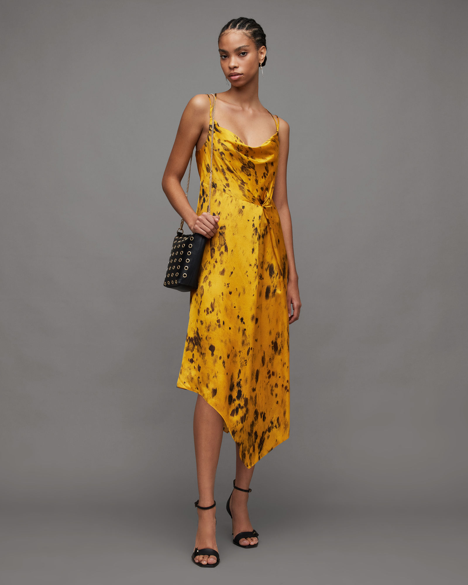 ALLSAINTS ワンピース BRYONY GOLD PRINT RONNIE MIDI SLIP DRESS