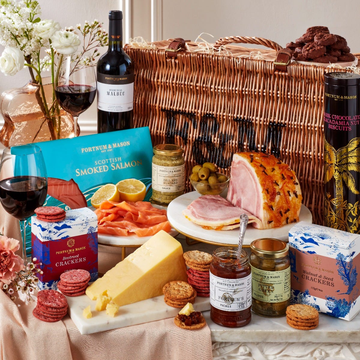 Shoulder Picnic Hamper for Two, Tipples, Fortnum & Mason Shoulder Picnic Hamper for Two, Tipples, Fortnum & Mason