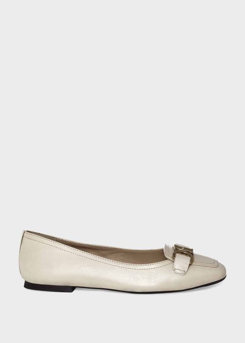 Hobbs Women's Margot Flat -...