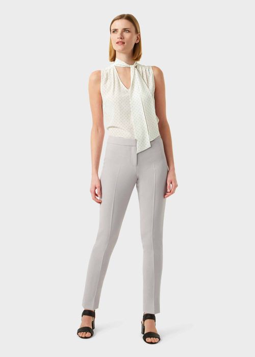 Hobbs Women's Alexia Tapered...