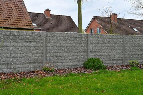 Betonzaun Rockmotiv grau...