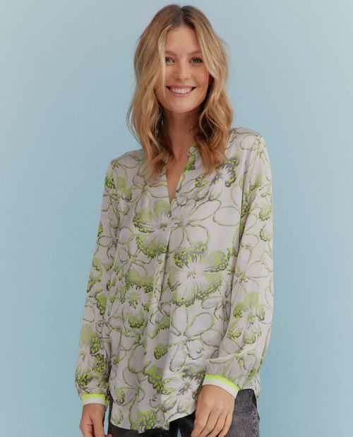Satinbluse mit Neondruck
